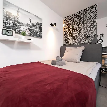 Apartamento Studio Rosso - Zentral - Altstadt - Balkon - Messe