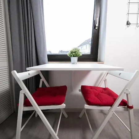 Apartment Studio Rosso - Zentral - Altstadt - Balkon - Messe Düsseldorf
